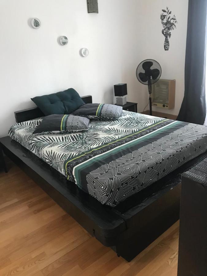Chambre En Ardeche Du Sud Saint-Remeze Buitenkant foto